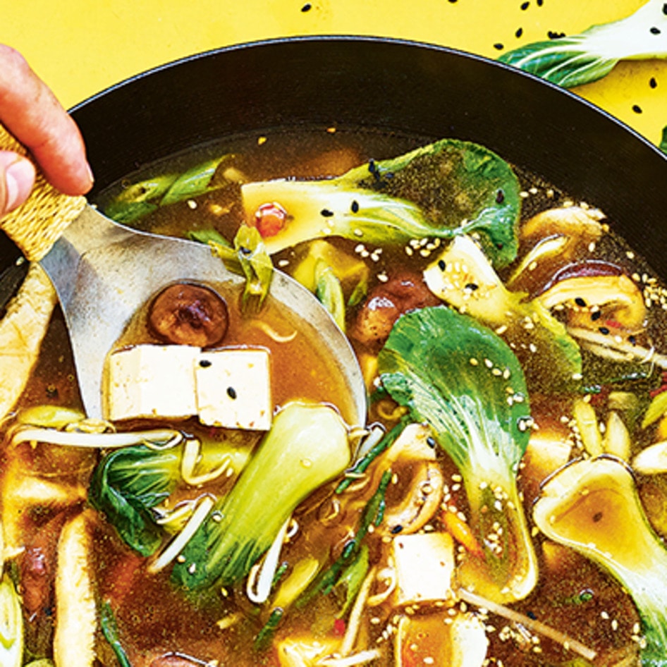 Vegan Sweet and Spicy Ginger Garlic Soup Broth