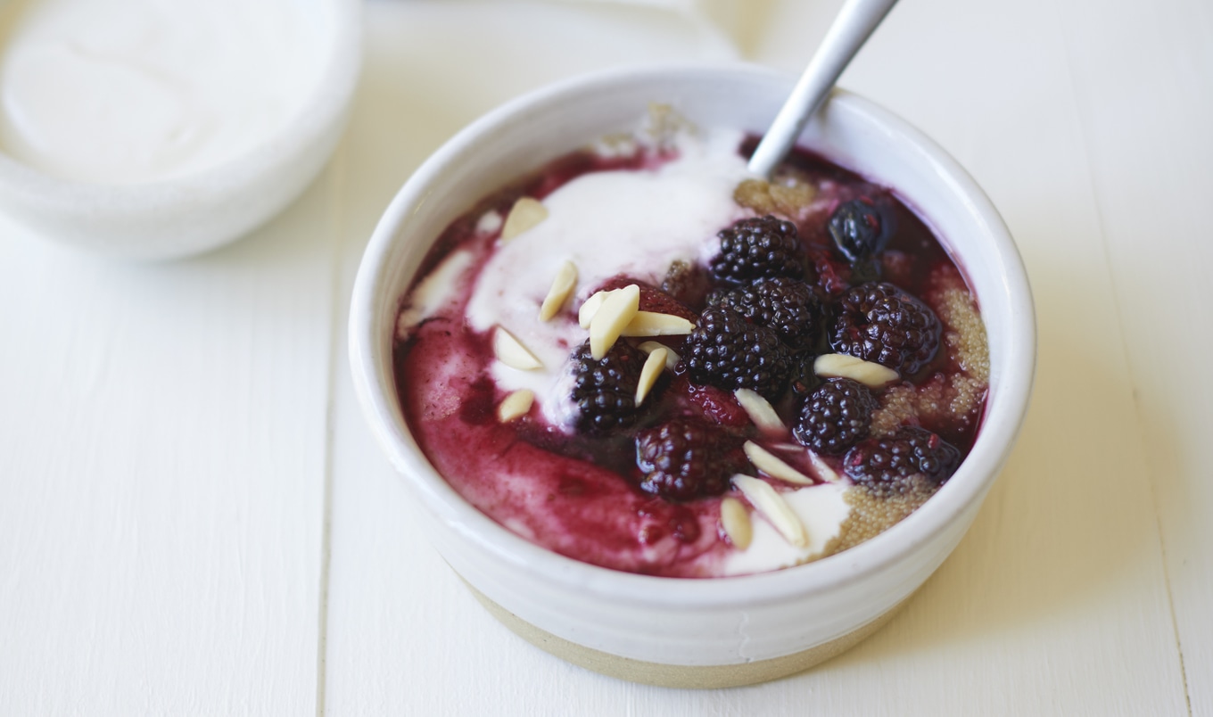 Vegan Berry and Almond Amaranth Porridge