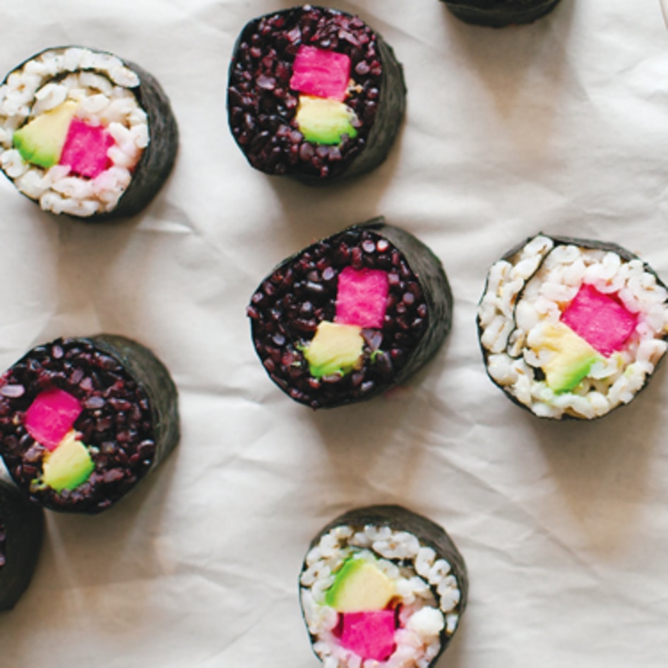 Vegan Black and White Sushi Rolls