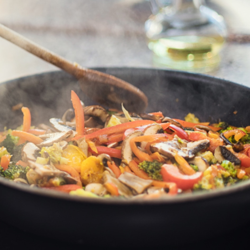 Can Cooking With Cast Iron Really Increase Your Iron Levels?