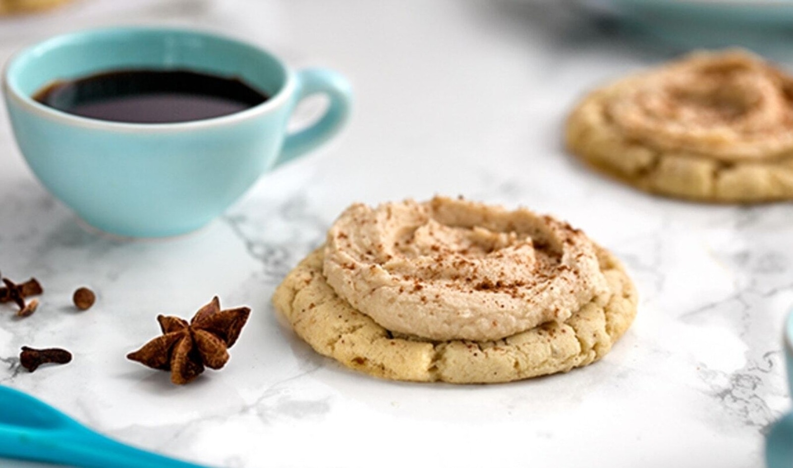 Stop Everything and Eat These 13 Vegan Christmas Cookies Immediately