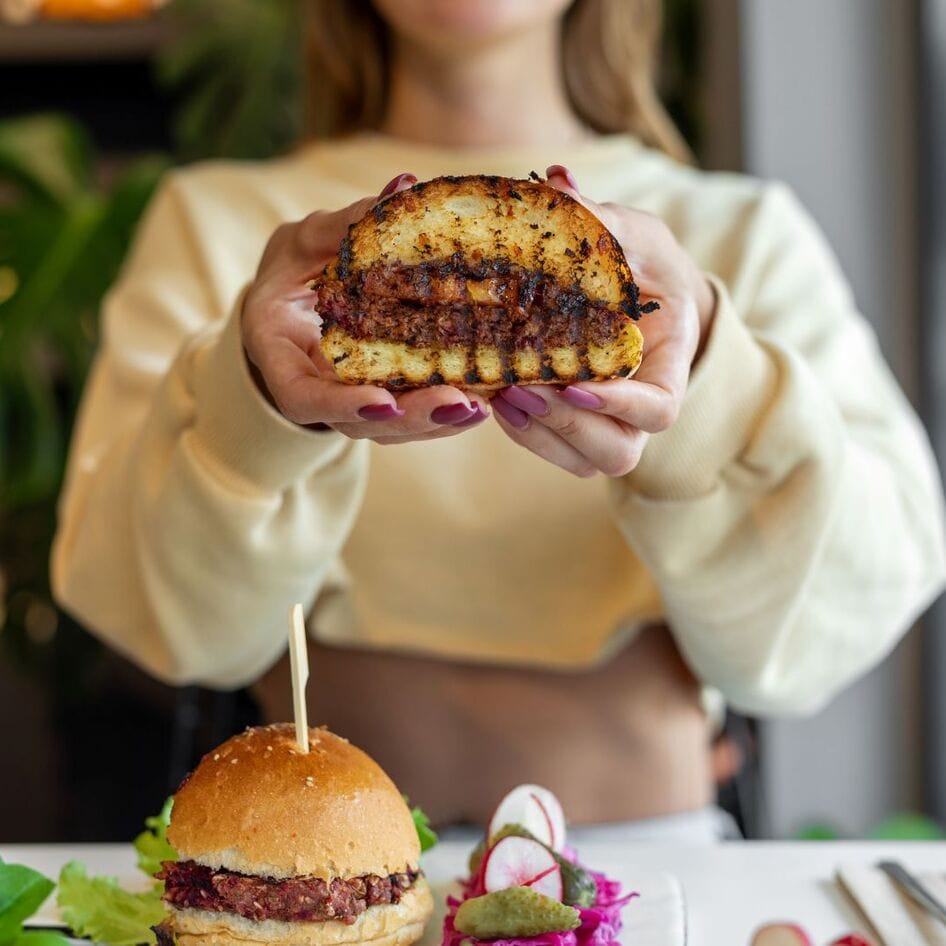 You Haven't Even Had the Tastiest, Juiciest Vegan Burgers Yet, According to These Scientists
