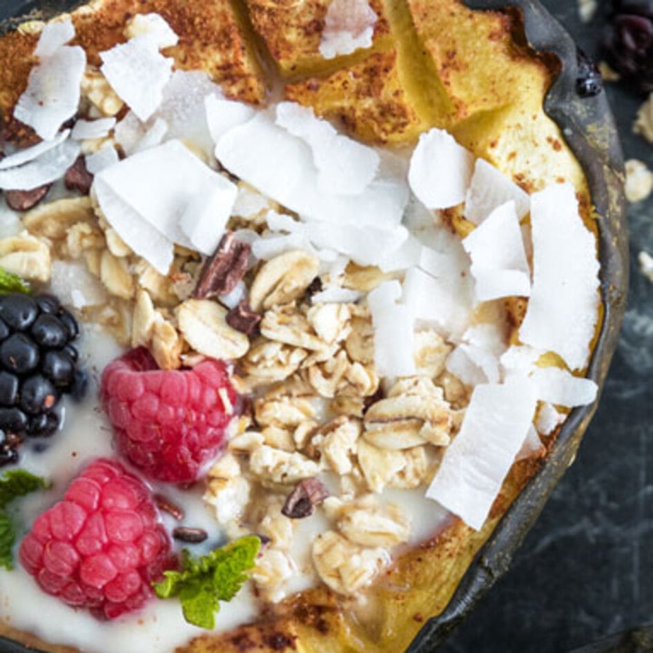 Maple-Roasted Acorn Squash Breakfast Bowls