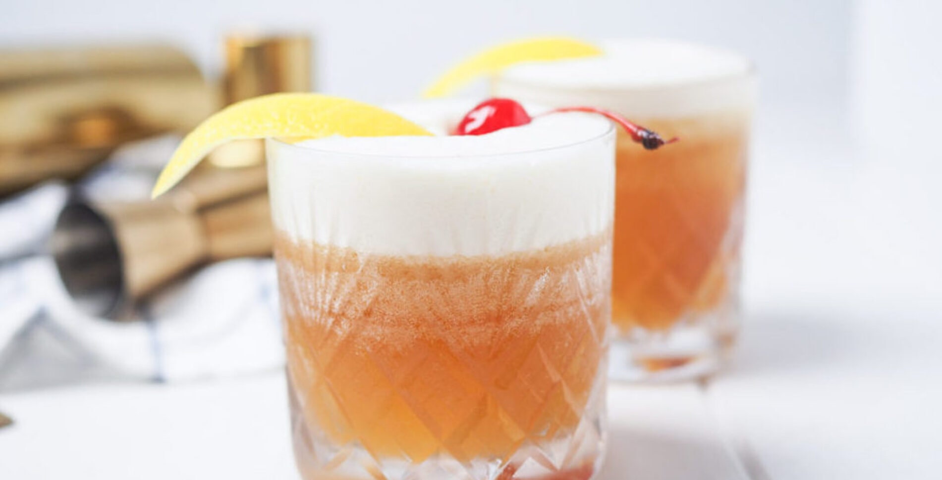 The Perfect Vegan Amaretto Sour With Aquafaba