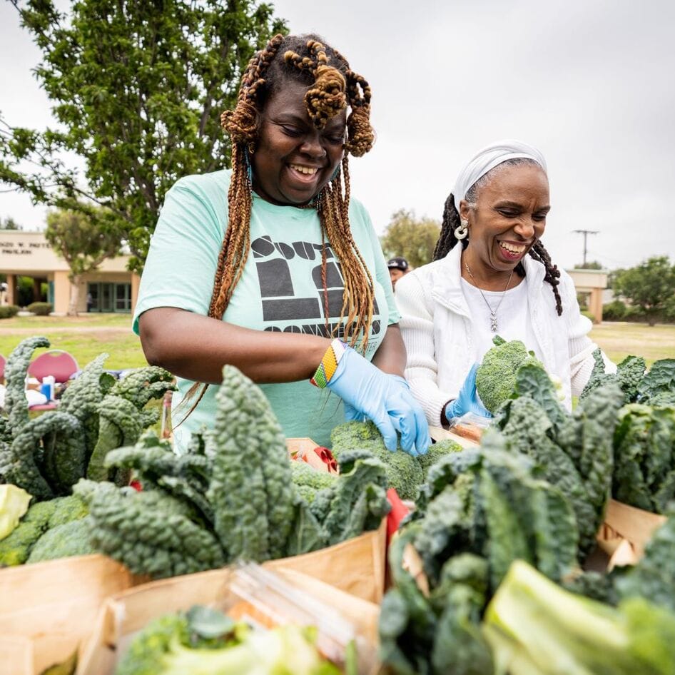 LA's First Vegan Food Bank Is Helping 600 People Cook More Meatless Meals Each Month&nbsp;