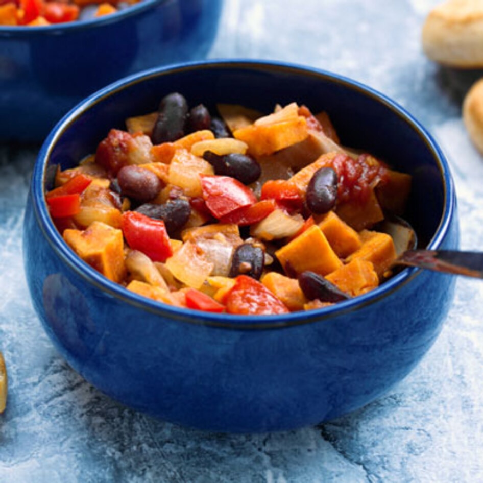 Sweet Potato Chili With Tomatoes and Kidney Beans