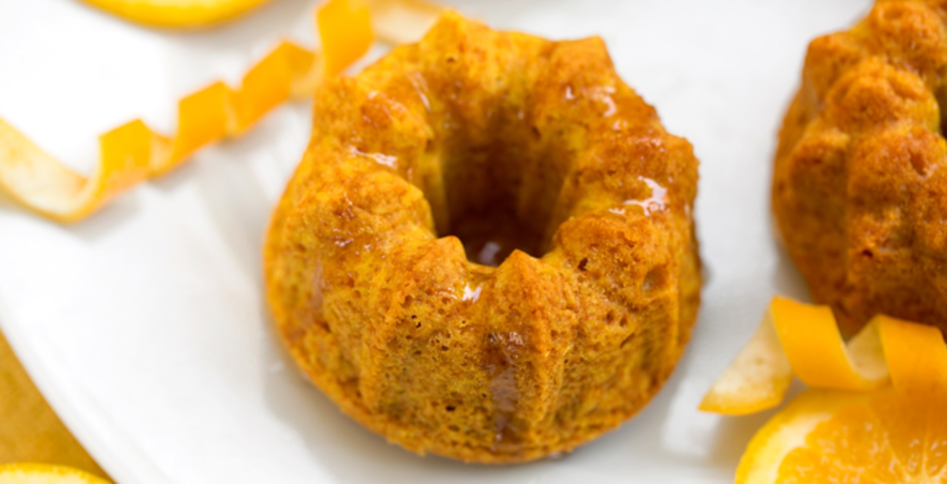 Mini Lemon Bundt Cakes With Lemon Glaze (Gluten-Free!)